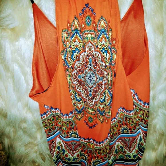 Top - Picture 2 of 2